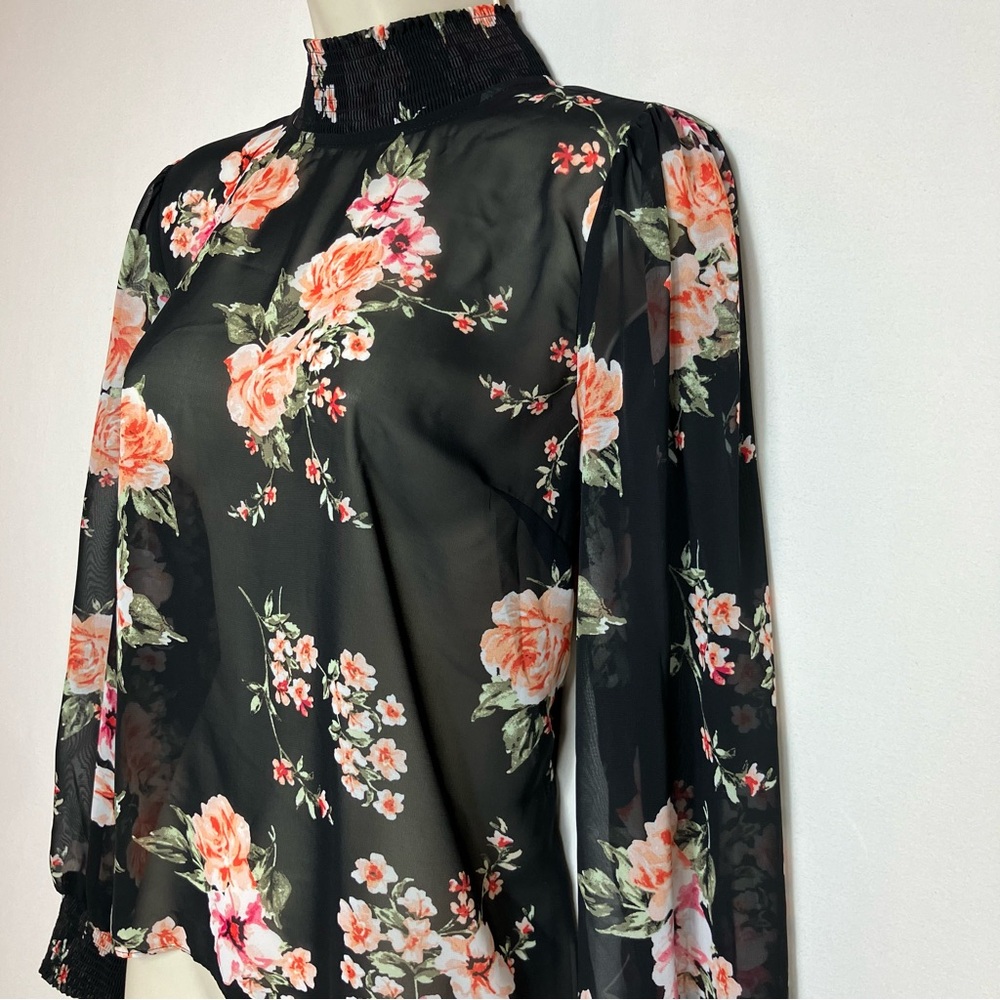 Bar III Black Sheer Floral Mock-Neck Blouse with Peach Roses Sz Med